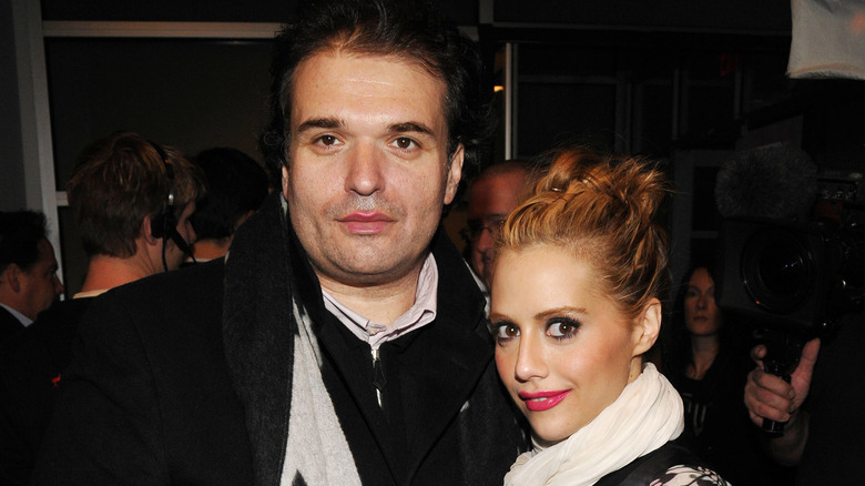 Brittany Murphy and Simon Monjack posing