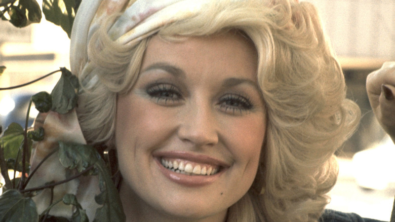 Dolly Parton close-up outside 1970s