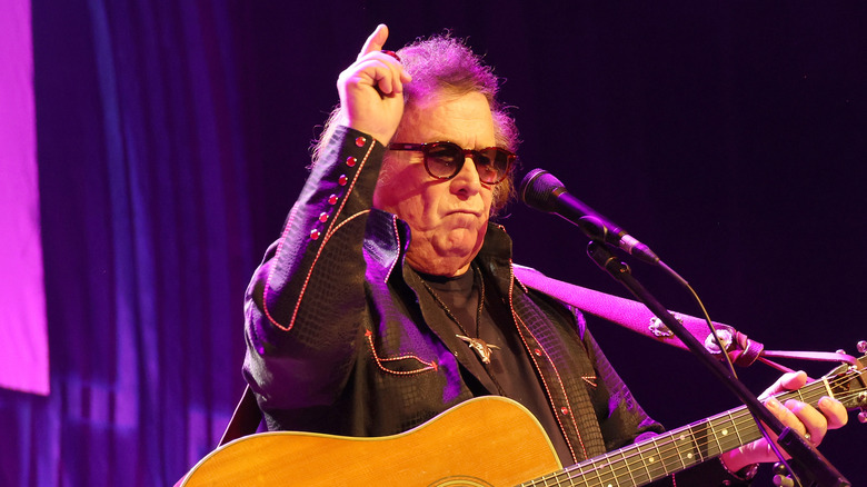don mclean microphone