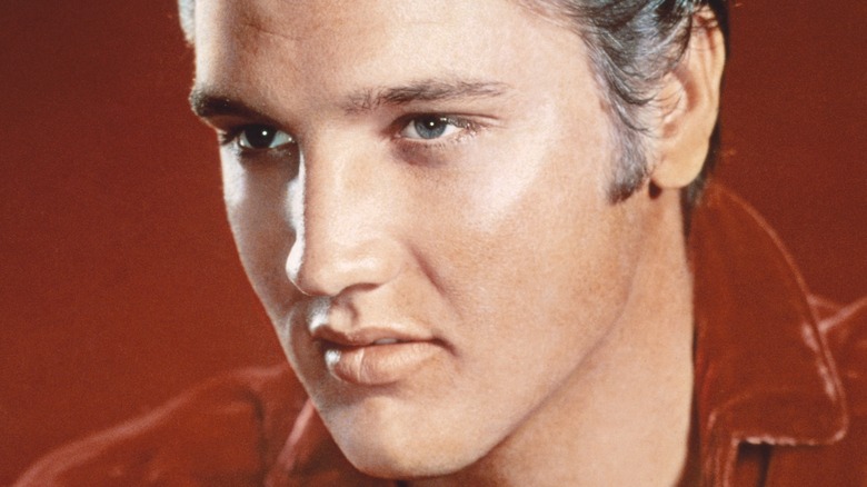 A serious Elvis Presley