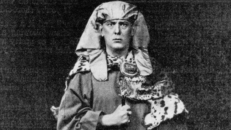 Aleister Crowley Golden Dawn garb 