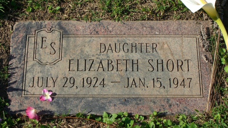 Elizabeth Short grave