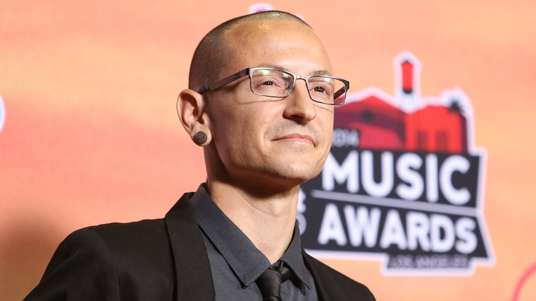 Chester Bennington of Linkin Park looking forward at press event