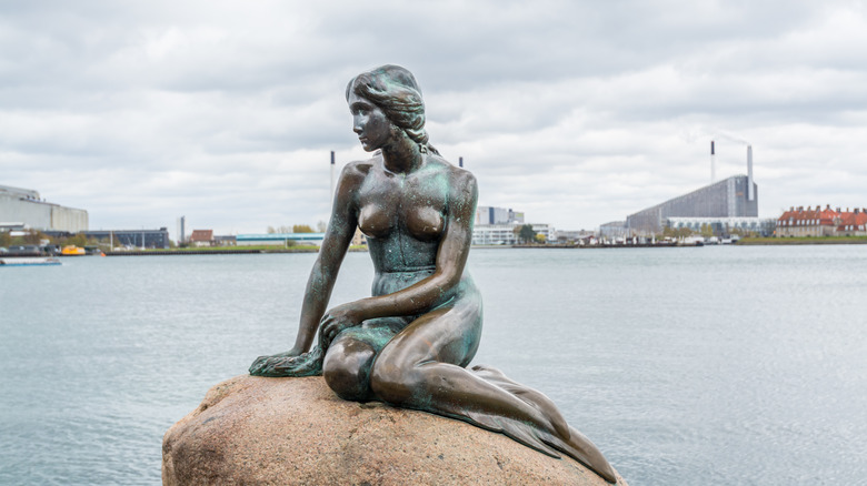 The Little Mermaid statue in Copenhagen