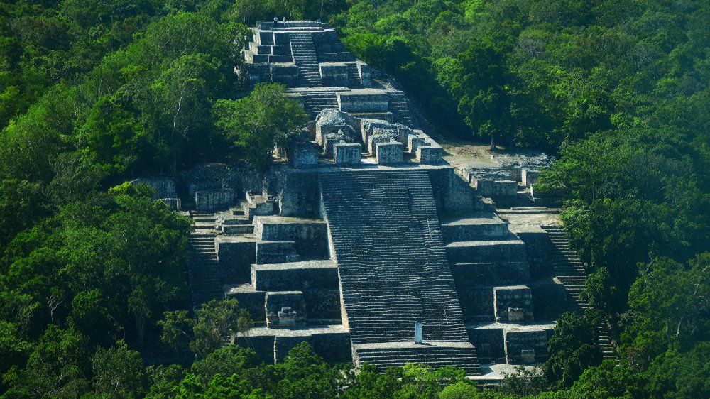 mayan pyramid