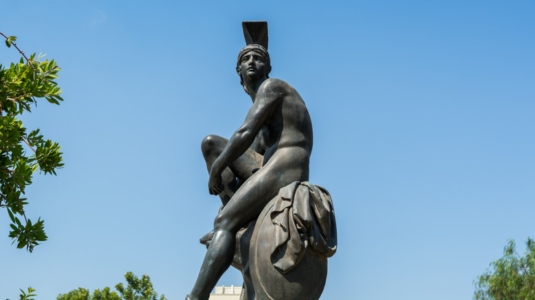 statue of theseus