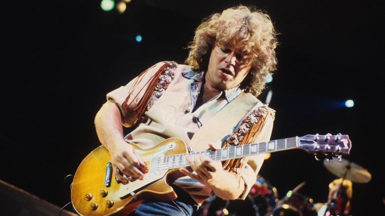 Gary Richrath playing guitar onstage