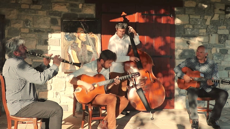 Django Ward performing