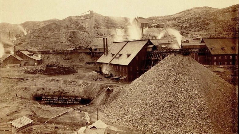 Part of the great Homestake works, Lead City