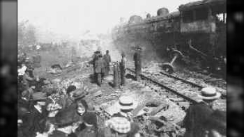 People tracks Hammond Train Wreck
