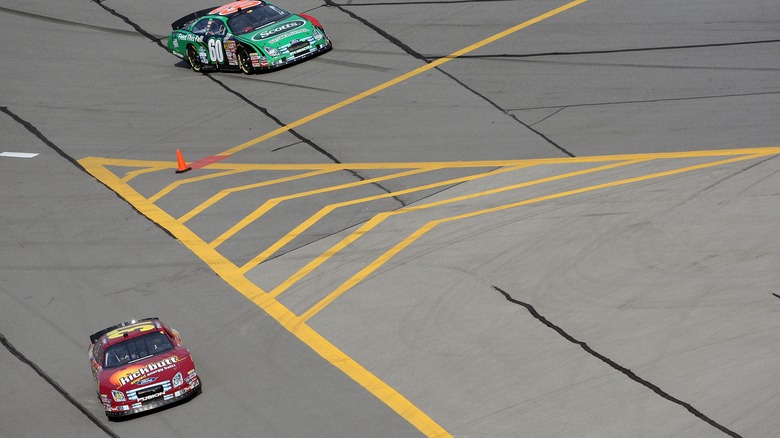 Bobby East racing (red car) 