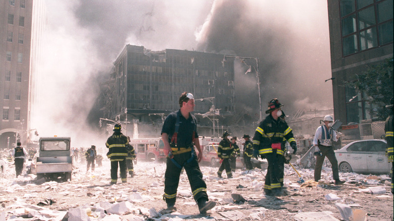 firefighters ar ground zero