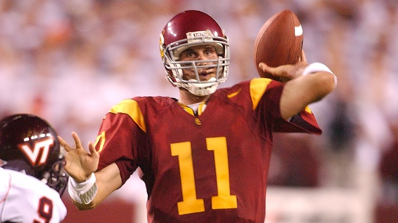 Matt Leinart throwing pass USC
