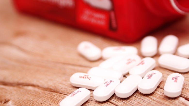 spilled bottle of Tylenol