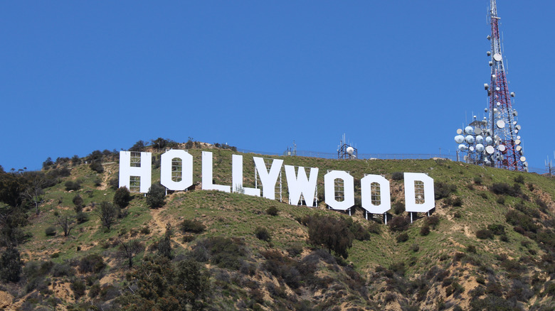 hollywood sign