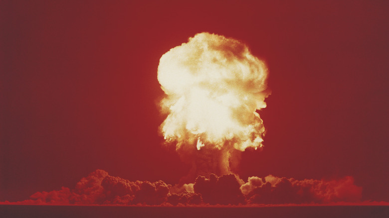 Nuclear mushroom cloud