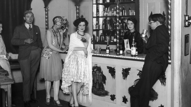 Flappers at bar 1925 London