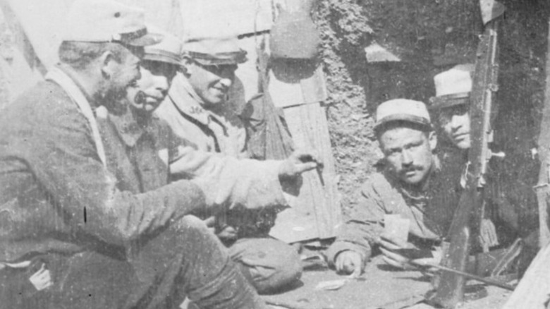 French soldiers, trenches of Verdun