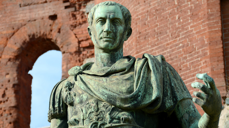 Julius Caesar statue