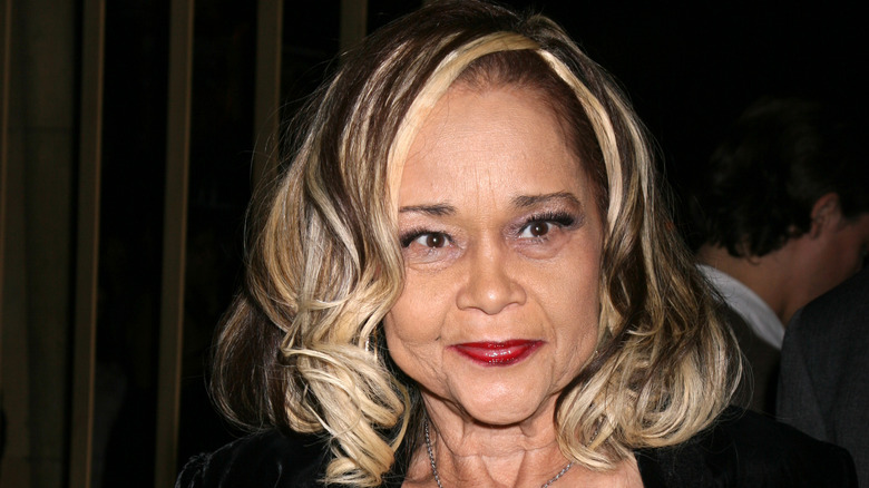 Etta James long hair red lipstick