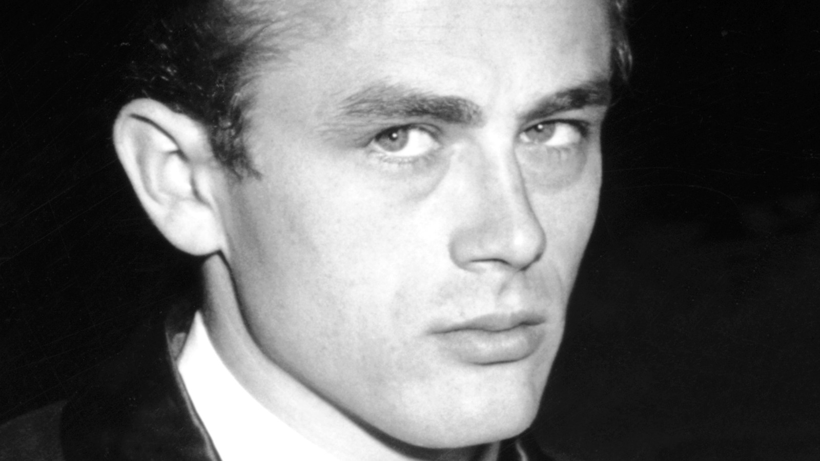 Here's Who Inherited James Dean's Money When He Died