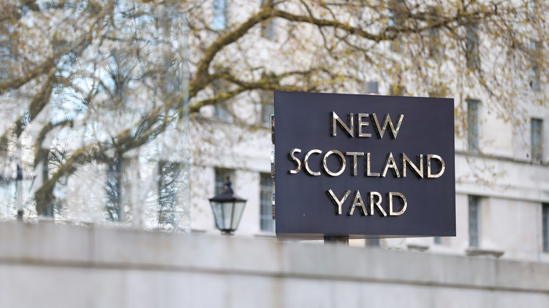 scotland yard headquarters