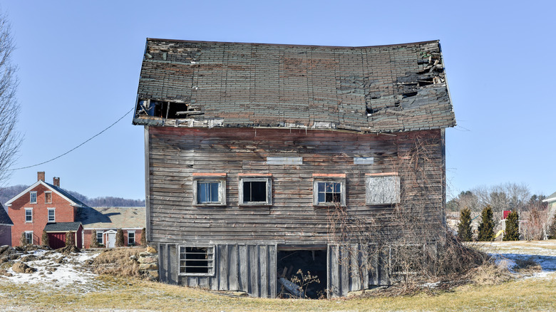 Abandoned farmhouse 