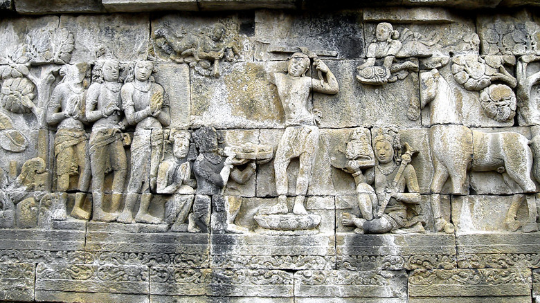Relief depicting the Buddha