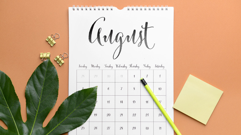 August calendar
