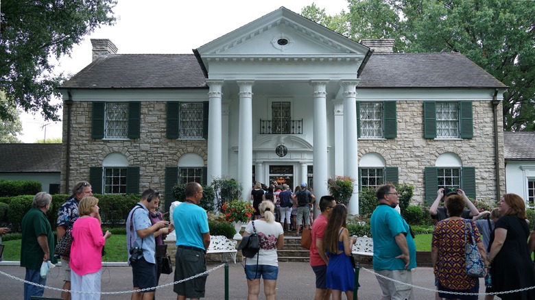 Tourists at Elvis Presley's Graceland