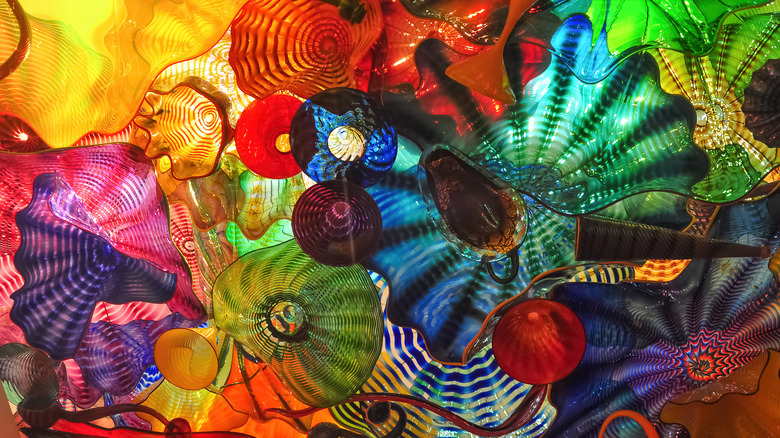 chihuly glass sculptures