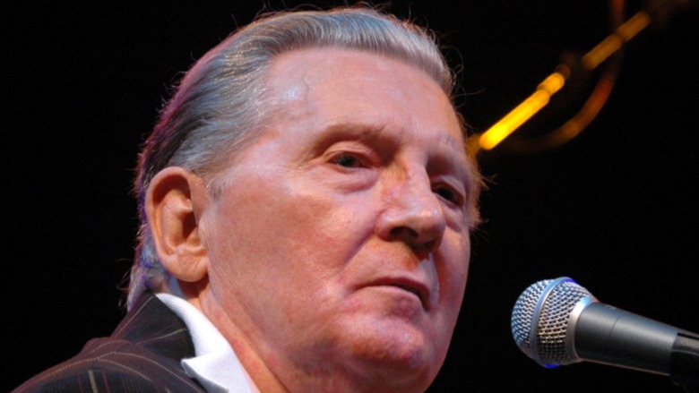 Jerry Lee Lewis performing