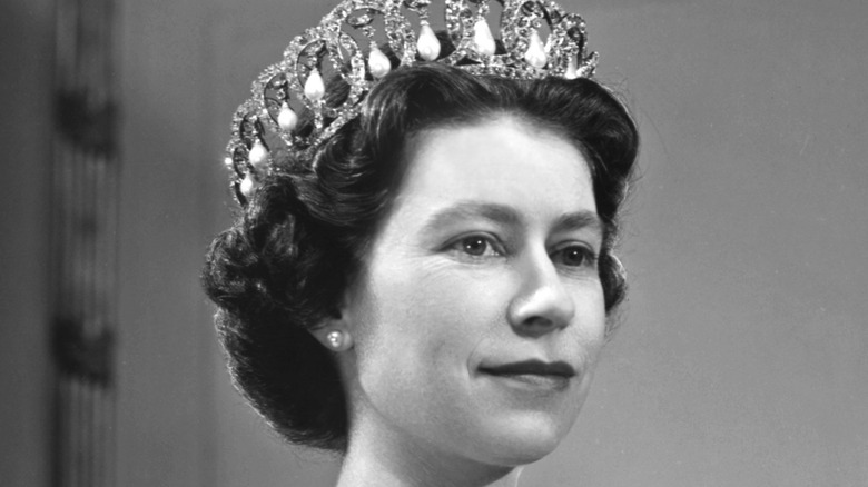 Queen Elizabeth in crown