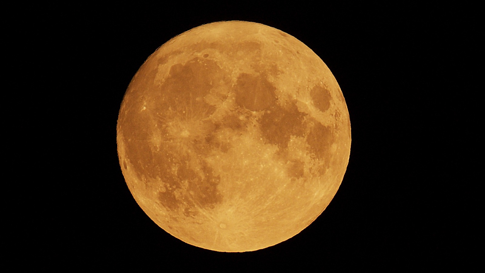 How Likely Is It To See A Full Moon On Halloween?