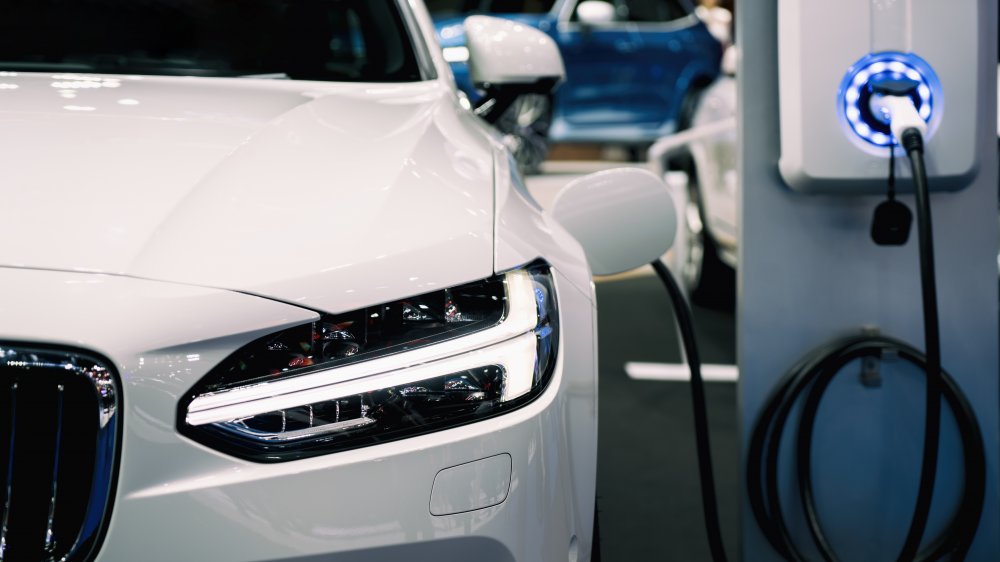 How Long Will It Be Until Electric Cars Take Over?