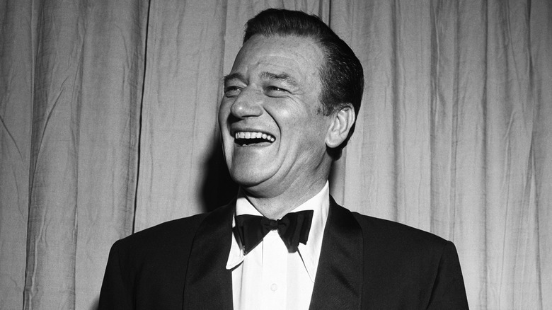  John Wayne, Academy Awards ceremony, 1954