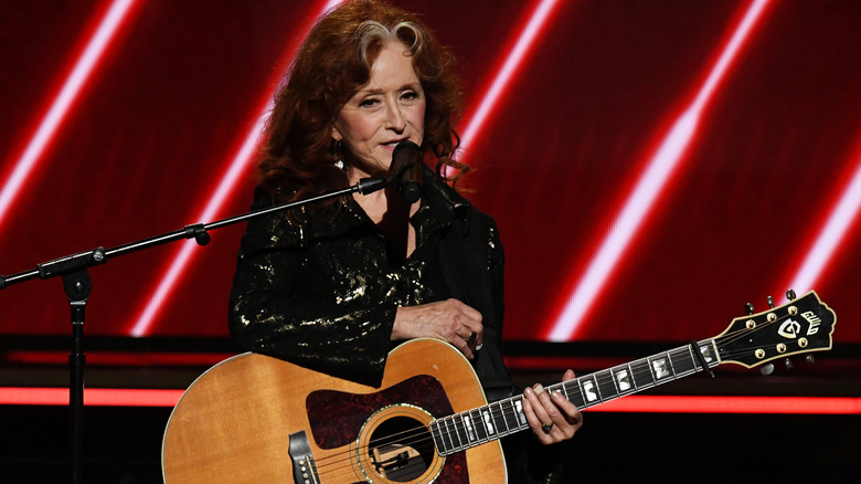 Bonnie Raitt guitar red lights