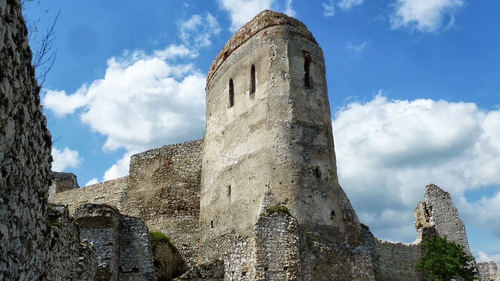 Ruins of Báthory's castle