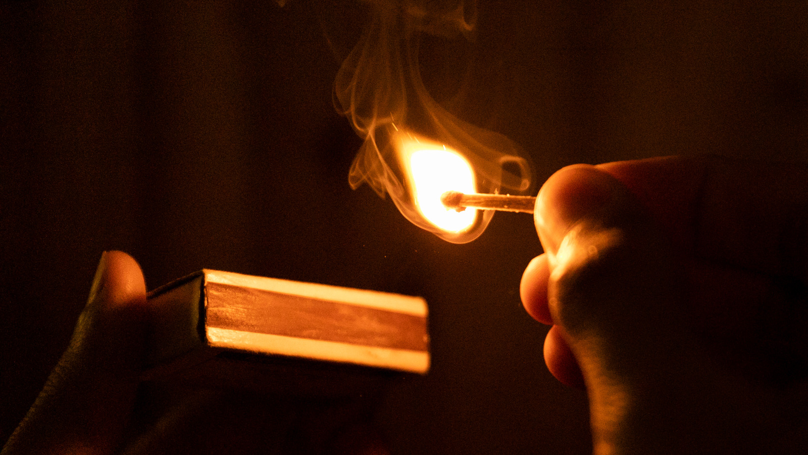 Image of Matchstick being struck