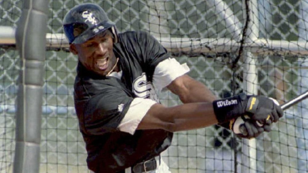 How Money Did Michael Jordan Playing Baseball?