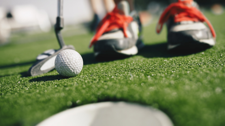 Lining up a putt