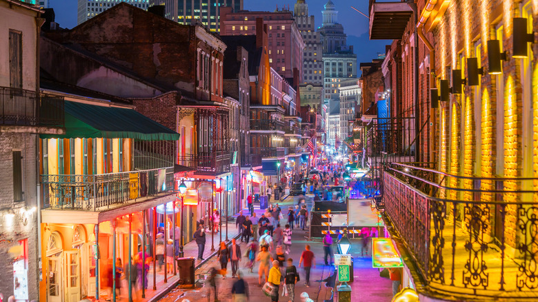 bourbon street in new orleans