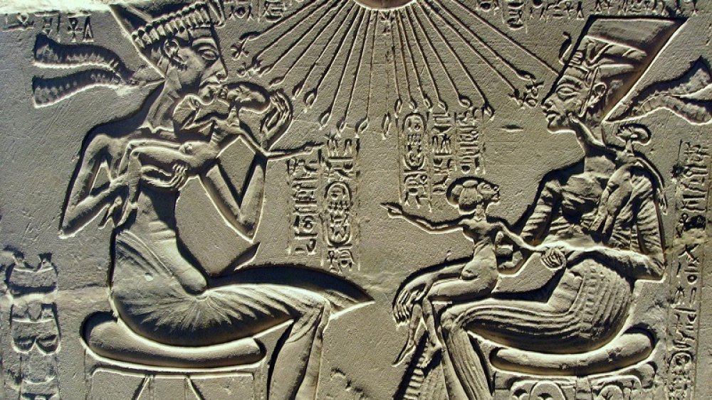 Akhenaten and Nefertiti