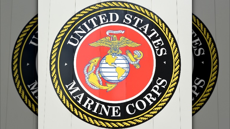 Эмблема морской пехоты