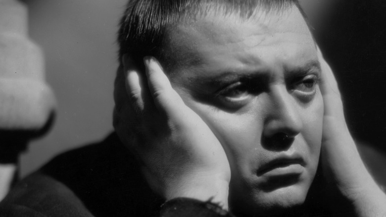 Peter Lorre looking distressed