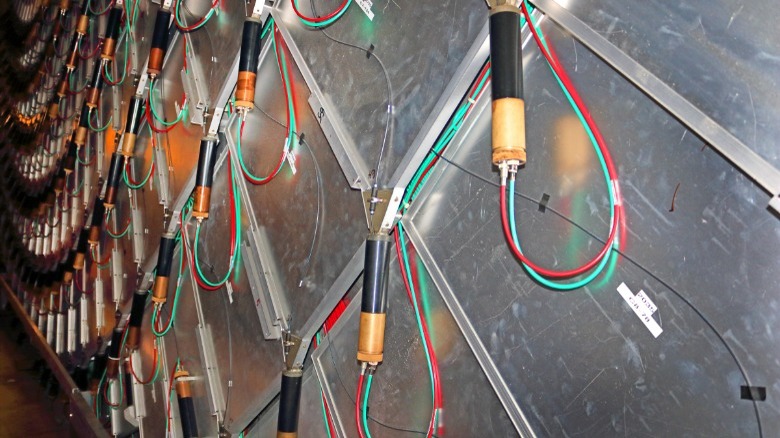 muon detector for particle collider