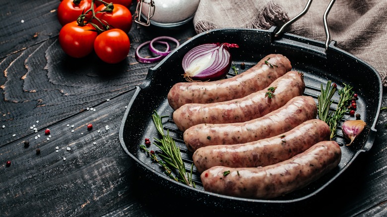 Sausages in pan