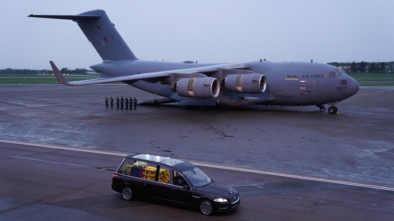 Queen Elizabeth's coffin transferred