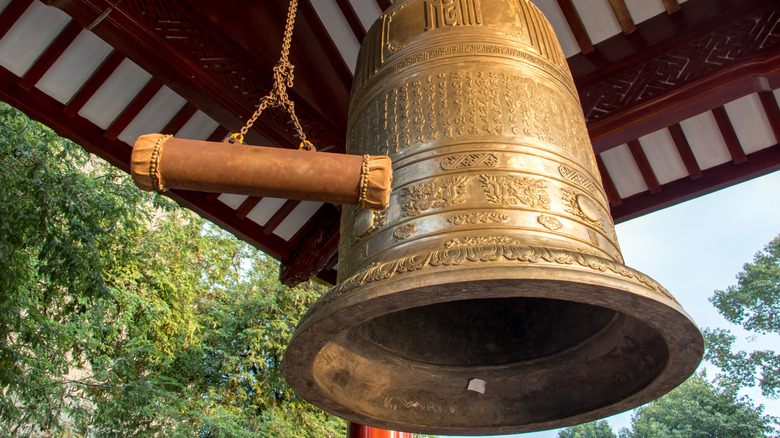 A temple bell