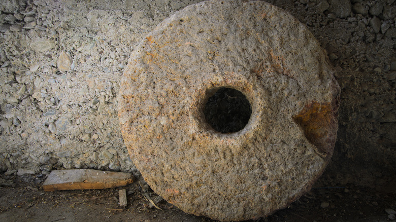 stone wheel